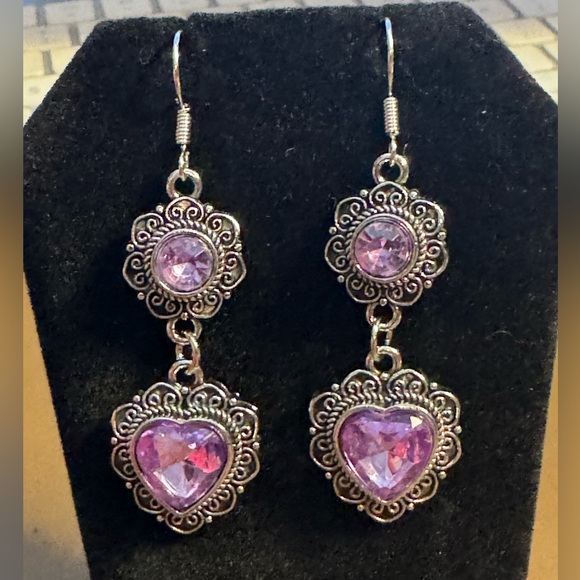 Gorgeous Purple, Amethyst Color Gemstone, Lab created, Heart Dangle Earrings - Picture 1 of 5